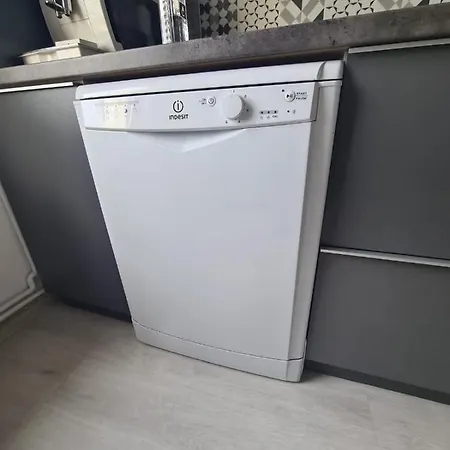 Spacious&Modern 4 Rooms Apartment Targu Mures Exterior photo